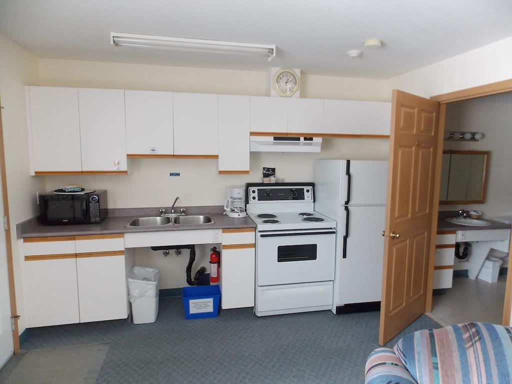 Blue River Motel 部屋 写真