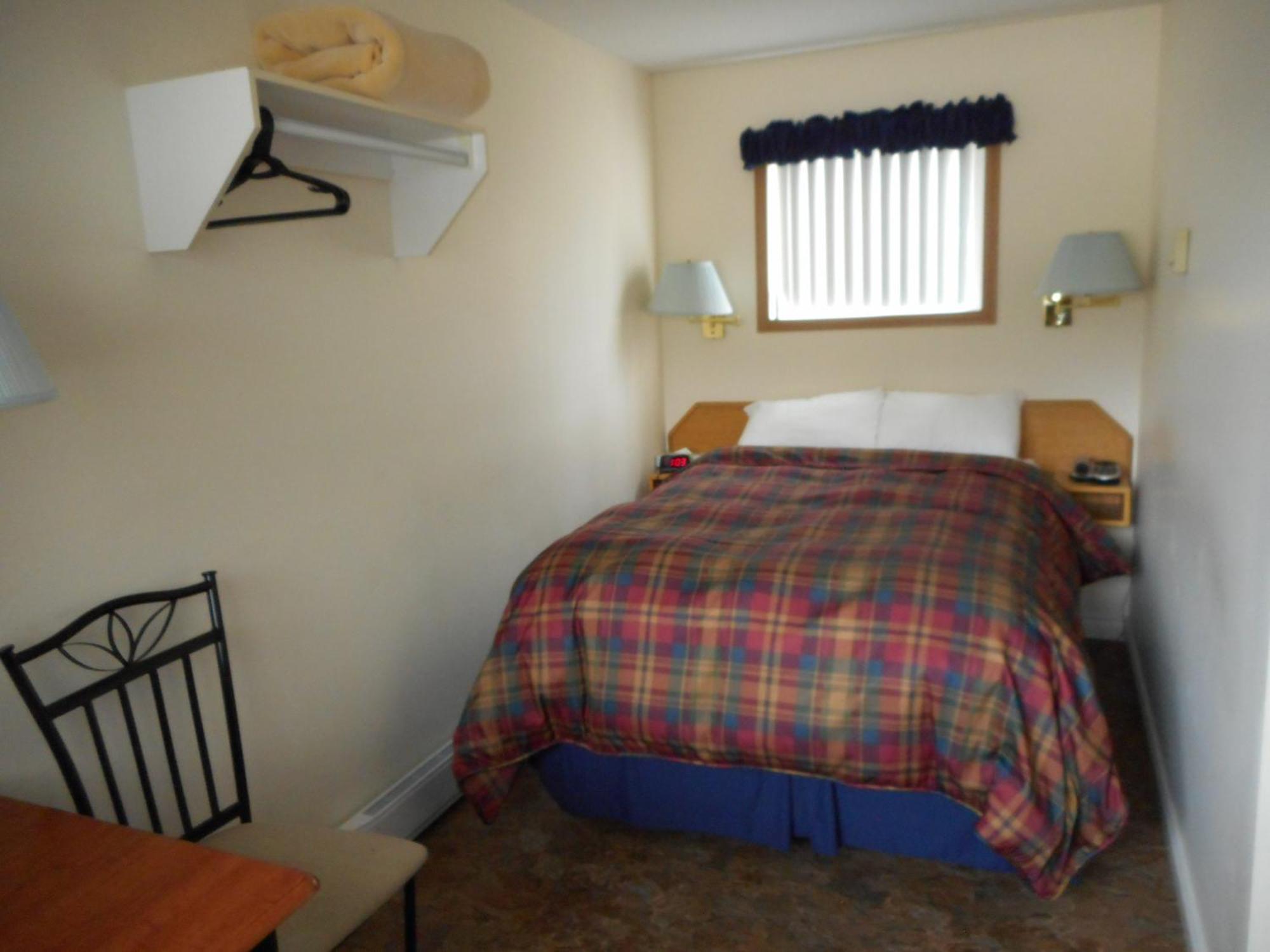 Blue River Motel エクステリア 写真